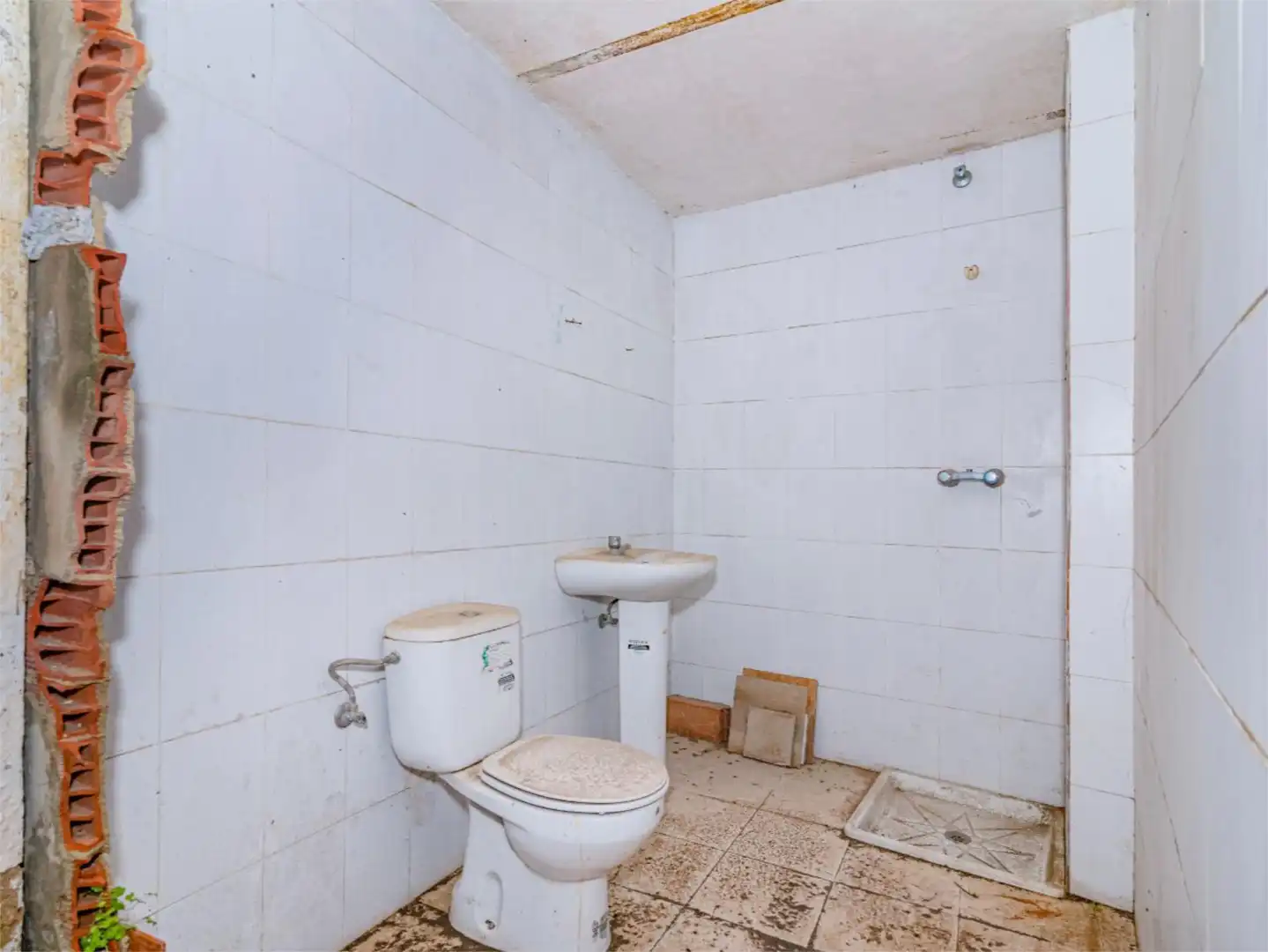 Baño de Piso en venta en Lucena