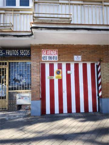 Garaje en Alquiler en Descubridores - Escritores