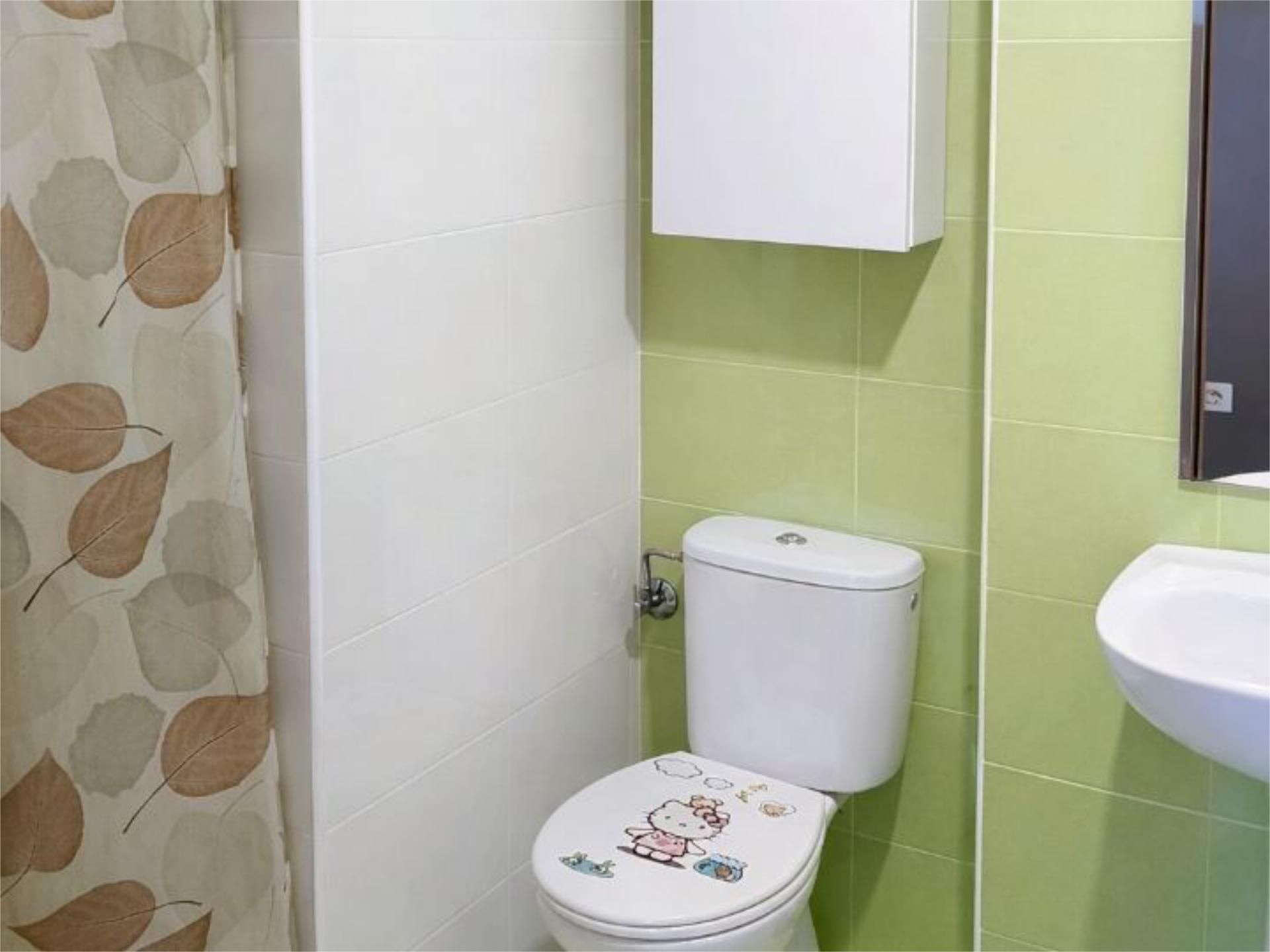 Bathroom of Flat for sale in Gijón 