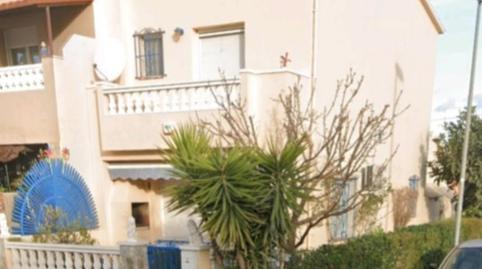 Foto 2 de Casa adosada en venda a Carrer Puigmal-f1, 73, Puigmal - Mas Nou, Empuriabrava