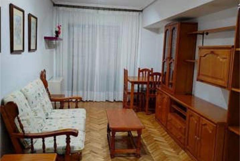Apartamento de alquiler en Universidad - Tenerías, Salamanca Capital - imagen 1 Foto 1 de Apartamento de alquiler en Universidad - Tenerías, Salamanca Capital