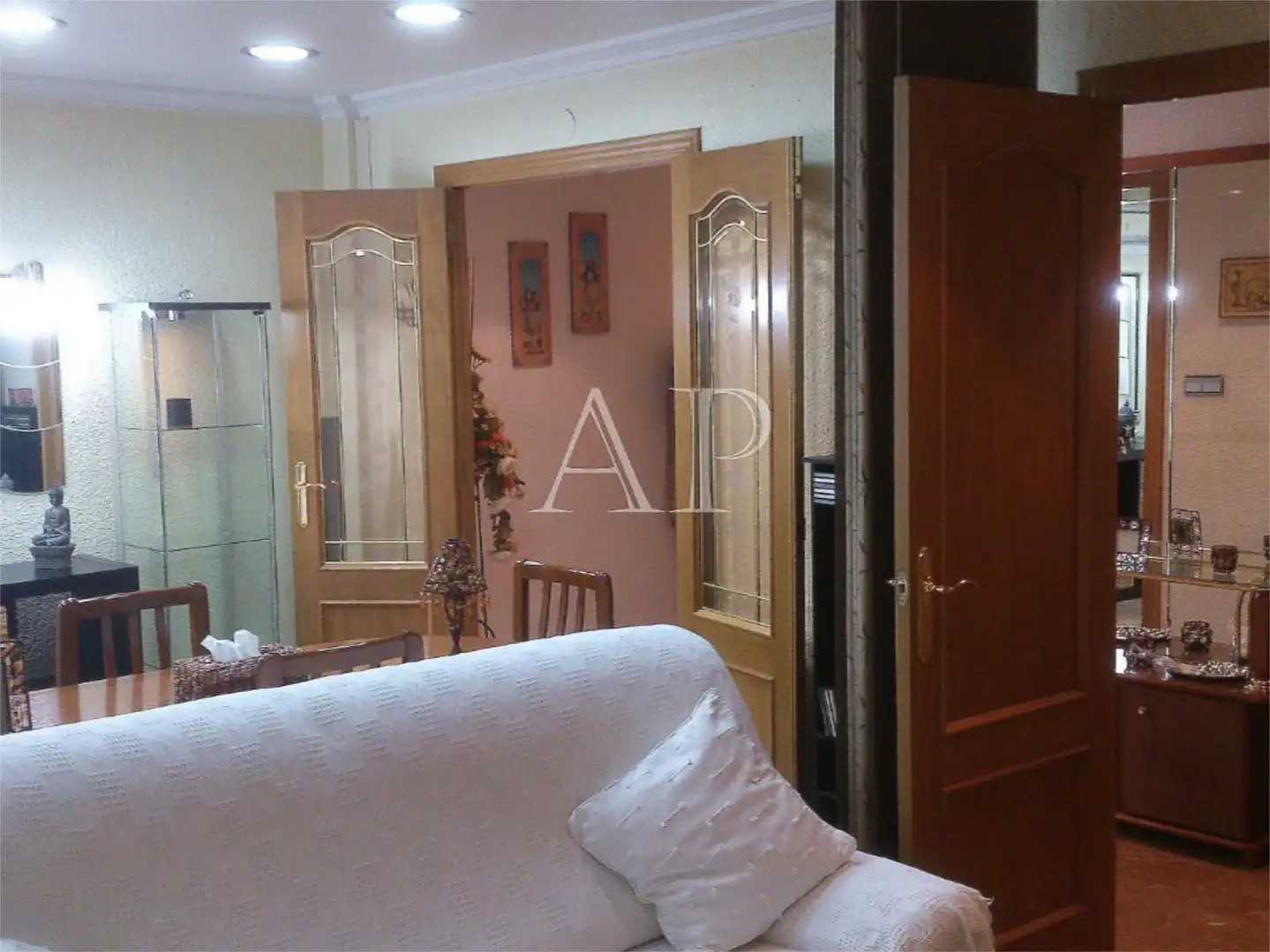 Piso en venta en Carrer Jeremias Pastor Perez, 1, San Crispín Habitación de Piso en venta en Elche / Elx con Aire acondicionado, Trastero y Amueblado