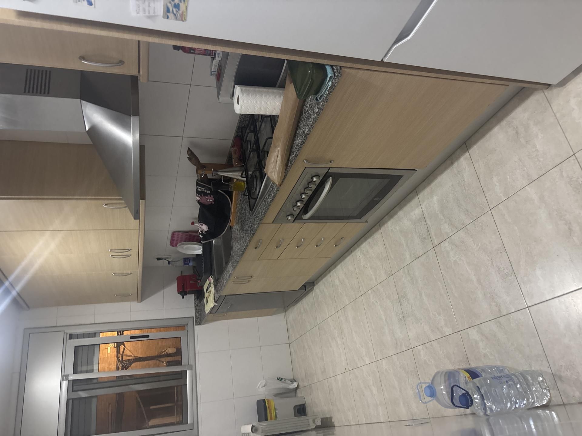 Kitchen of Flat to share in Terrassa  with Heating, Parquet flooring and Furnished