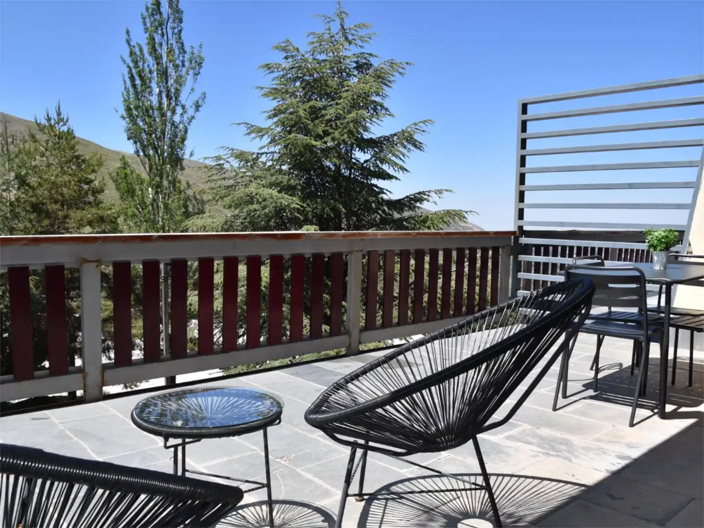 Piso en venta en Plaza Pradollano, 31, Zona baja Terraza de Piso en venta en Sierra Nevada con Terraza