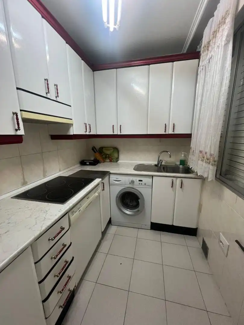Room in Calle San Bernardo, 2, Centro Kitchen of Flat for share in Palencia