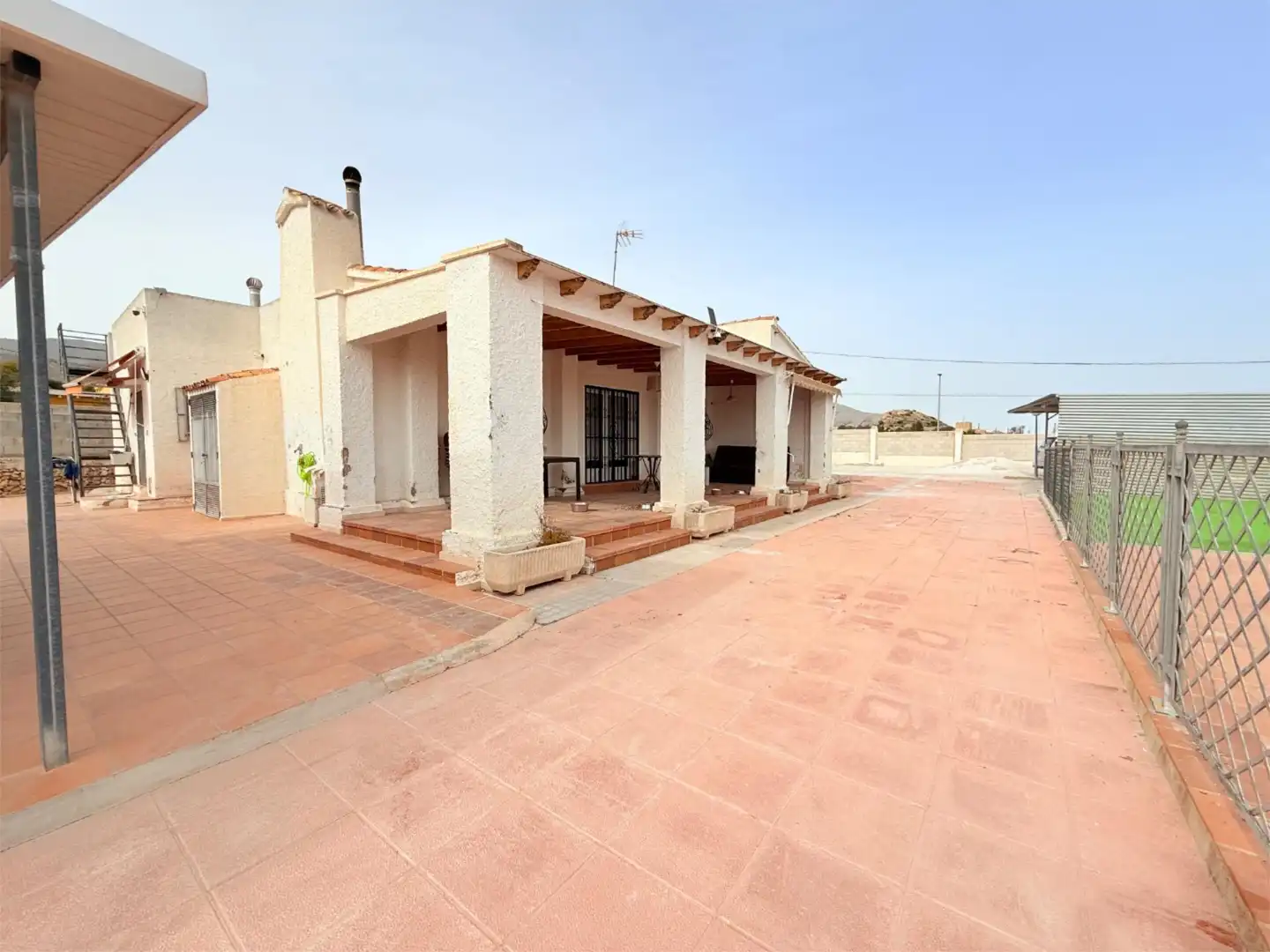 Casa o chalet en venta en Partida Mediases, 49, El Secanet - Hacienda del Sol Vista exterior de Casa o chalet en venta en Villajoyosa / La Vila Joiosa con Aire acondicionado, Terraza y Piscina
