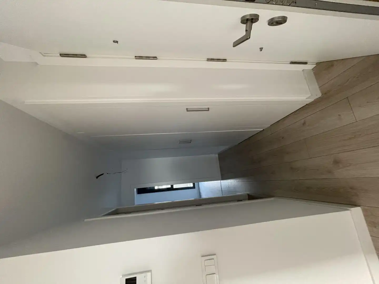 Wohnung zum Verkauf in Tomares mit Klimaanlage, Heizung und Privatgarten