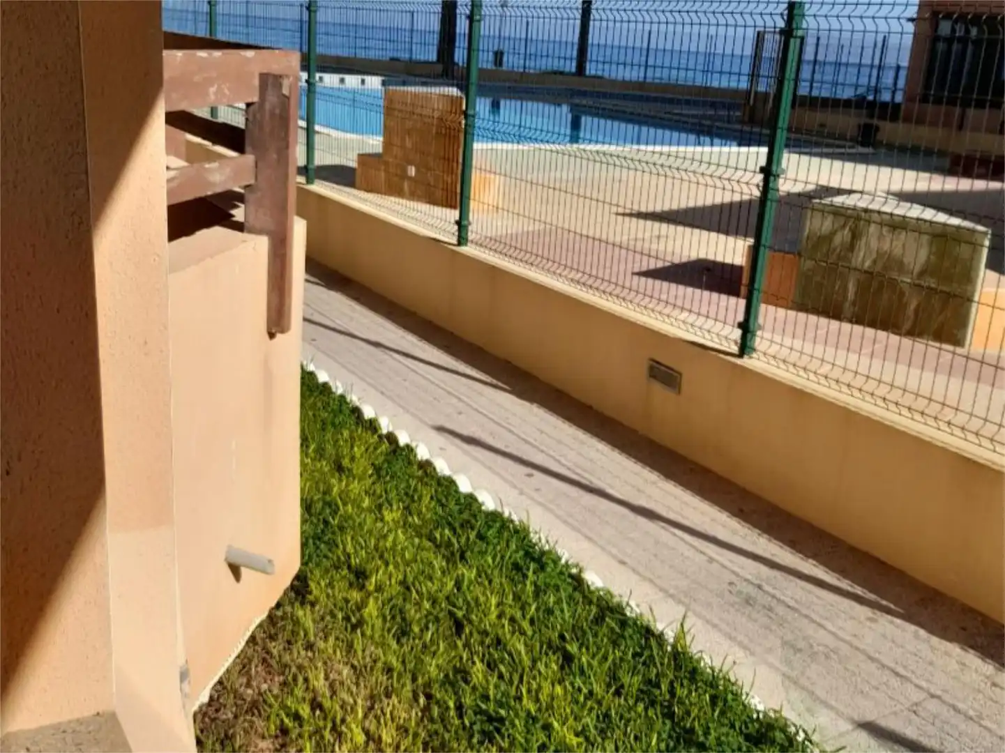 Apartament en venda a Playa del Galán Piscina de Apartament en venda en La Manga del Mar Menor amb Terrassa