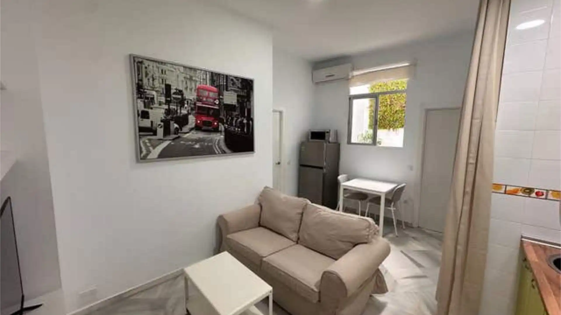 Apartamento de alquiler en Feria