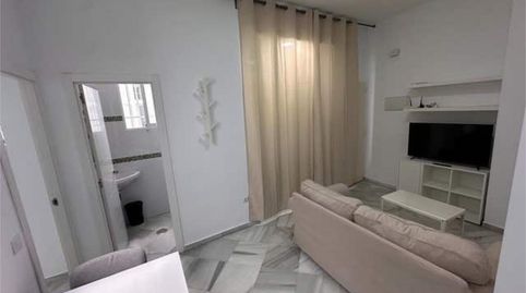 Foto 3 de Apartamento de alquiler en Feria, Sevilla Capital