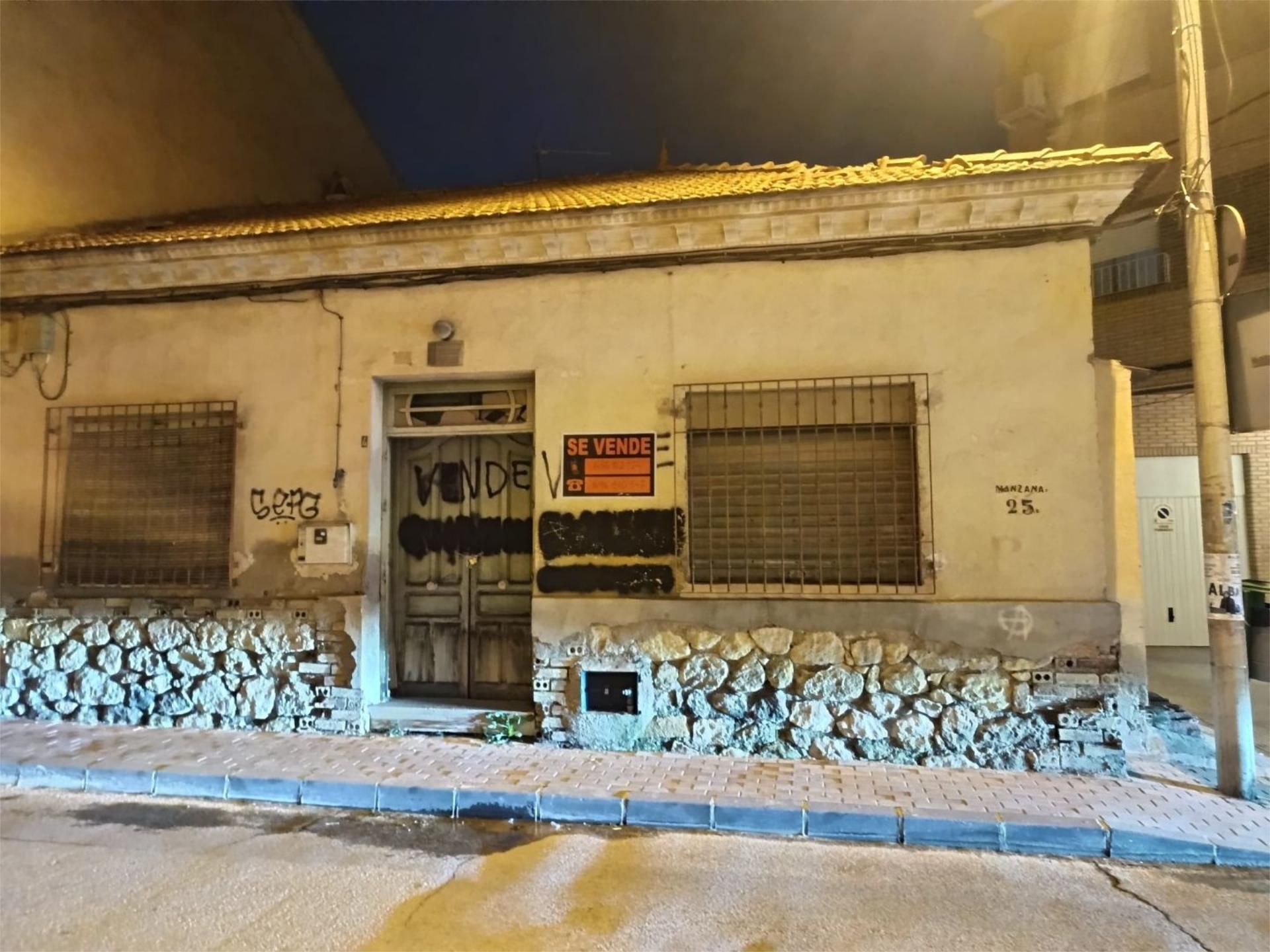 Vista exterior de Casa adosada en venda en  Murcia Capital