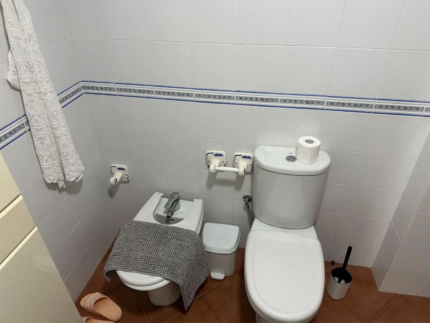 Wohnung zum Verkauf in Sector C, 53, Centro - Torre de la Higuera Badezimmer von Wohnung zum Verkauf in Almonte mit Klimaanlage, Heizung und Terrasse
