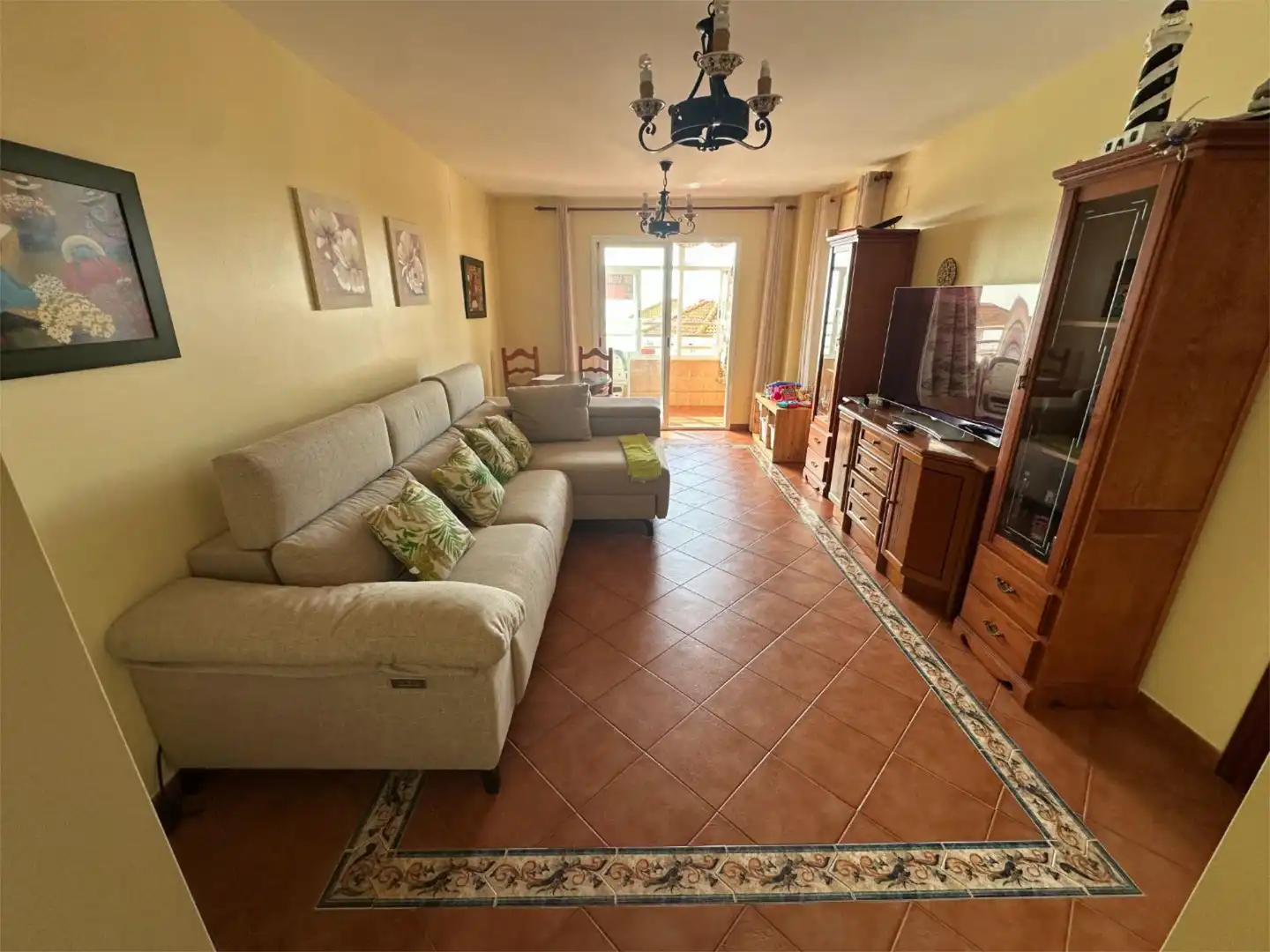 Wohnung zum Verkauf in Sector C, 53, Centro - Torre de la Higuera Wohnzimmer von Wohnung zum Verkauf in Almonte mit Klimaanlage, Heizung und Terrasse