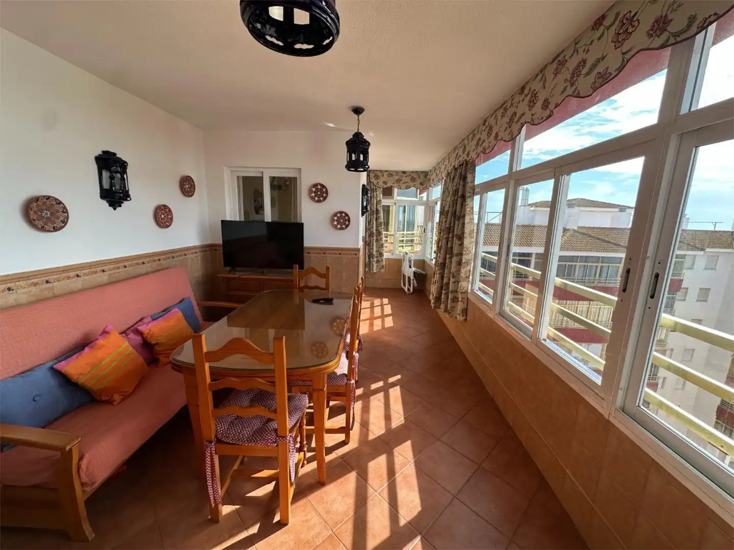 Wohnung zum Verkauf in Sector C, 53, Centro - Torre de la Higuera Esszimmer von Wohnung zum Verkauf in Almonte mit Klimaanlage, Heizung und Terrasse