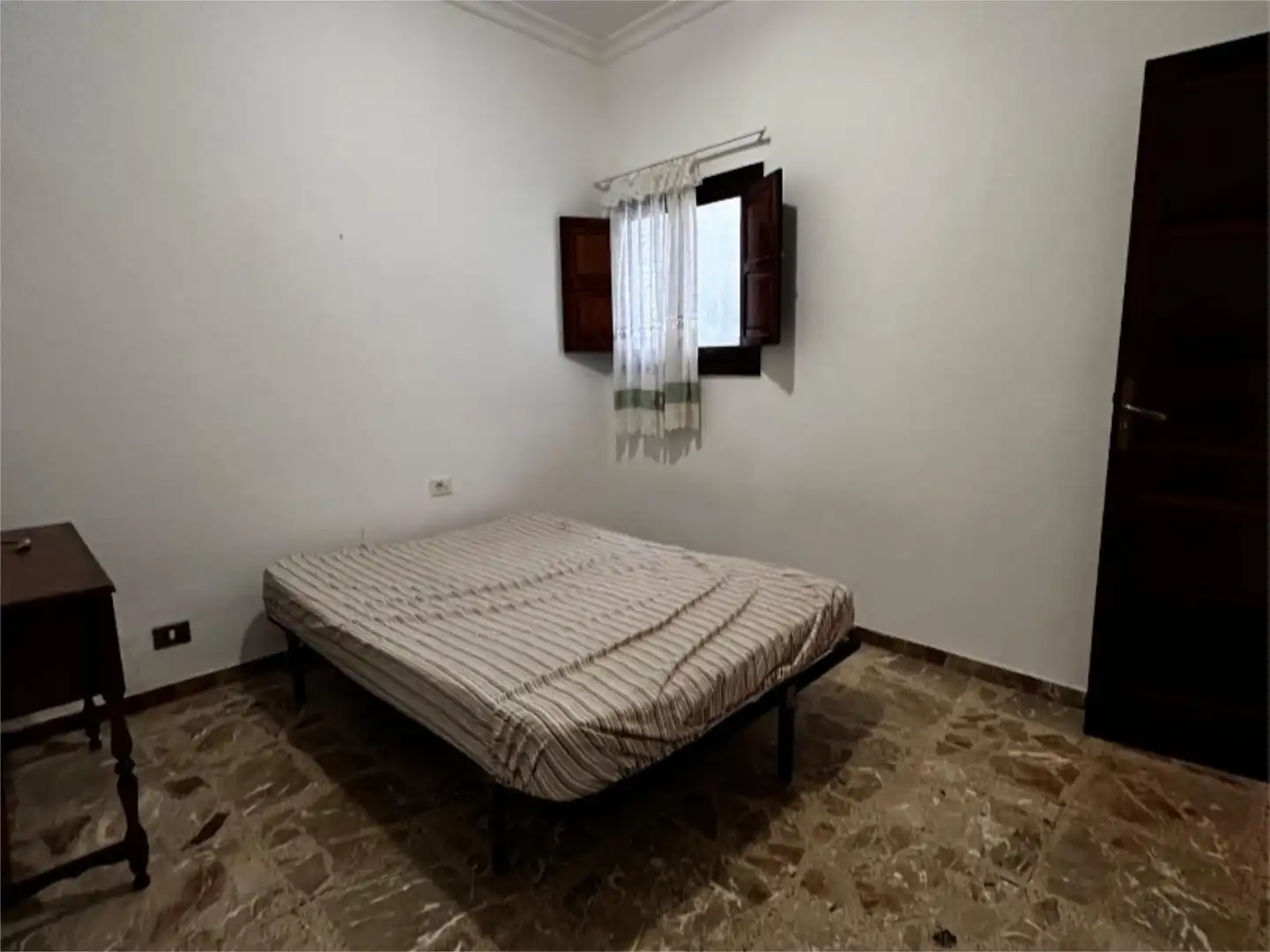 Pis en venda a Calle de Pérez del Toro, 61, Arenales - Lugo - Avda. Marítima Dormitori de Pis en venda en Las Palmas de Gran Canaria amb Terrassa i Balcó