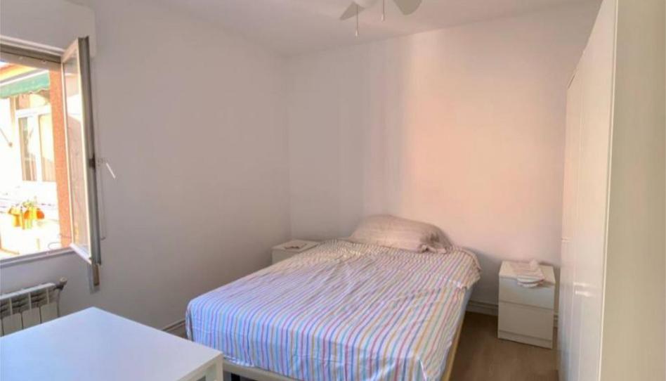 Flat to share in Calle de Alora, 20, Palomeras Sureste, Madrid Capital - image 1 Photo 1 of Flat to share in Calle de Alora, 20, Palomeras Sureste, Madrid Capital