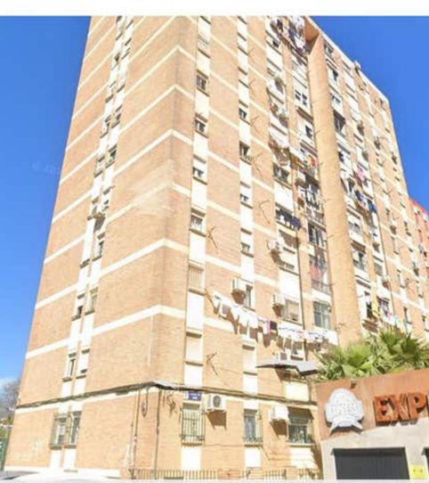 Foto 2 de Piso en venta en Castilleja de la Cuesta, Sevilla