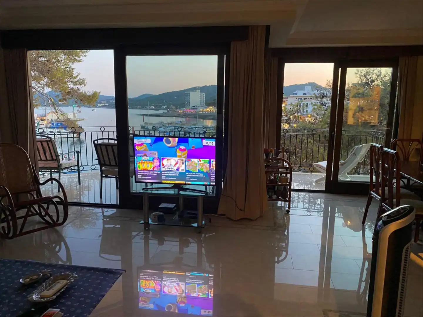 Piso en venta en Carrer de Sant Roc, 1, Cala Ratjada Sala de estar de Piso en venta en Capdepera con Aire acondicionado y Terraza