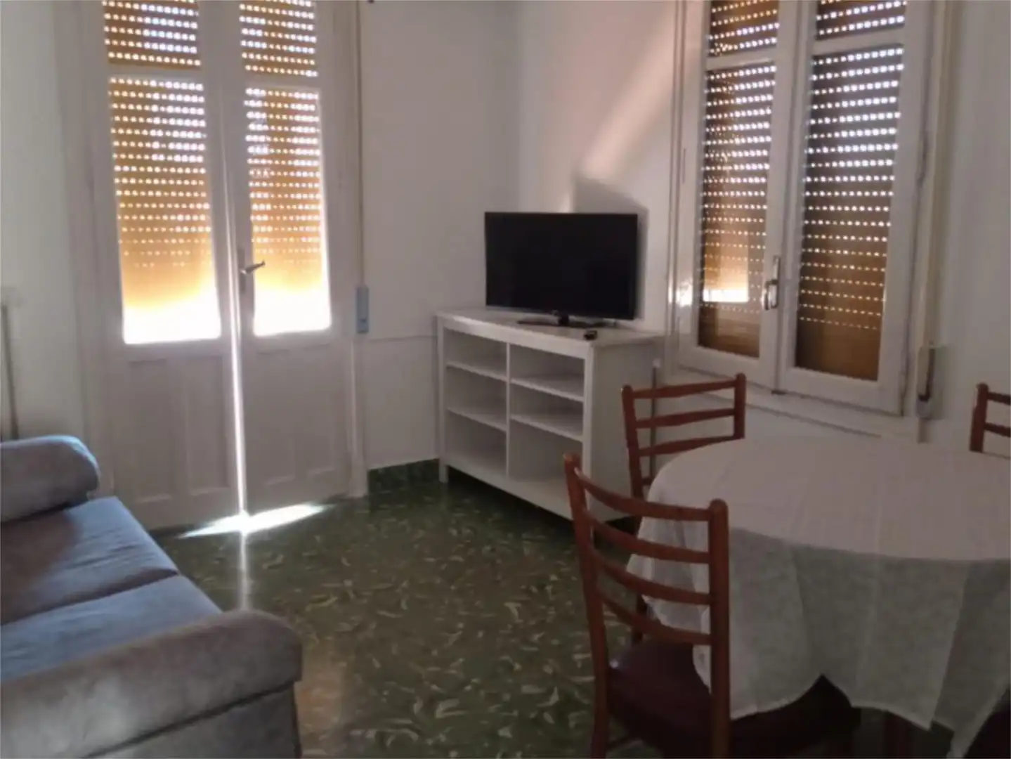 Sala d'estar de Pis per a compartir en Teruel amb Calefacció i Moblat