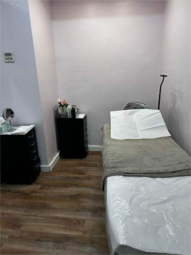 Dormitori de Local de lloguer en  Madrid Capital amb Aire condicionat