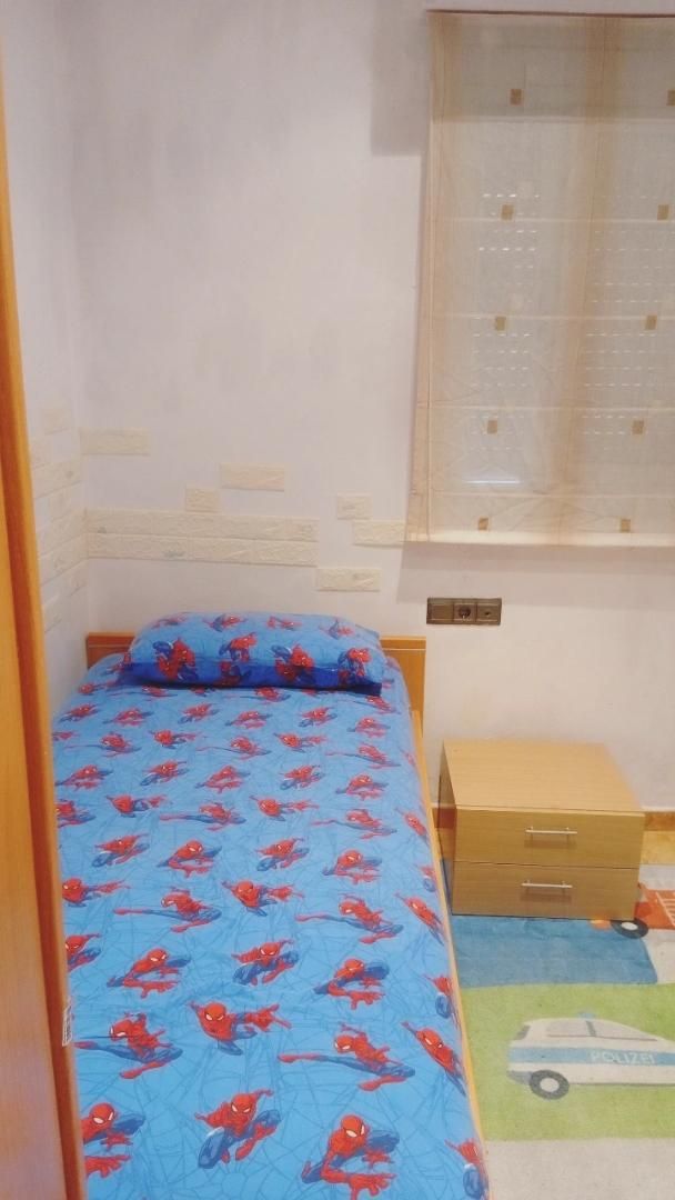Bedroom of Flat to share in Mataró  with Air Conditioner, Storage room and Furnished