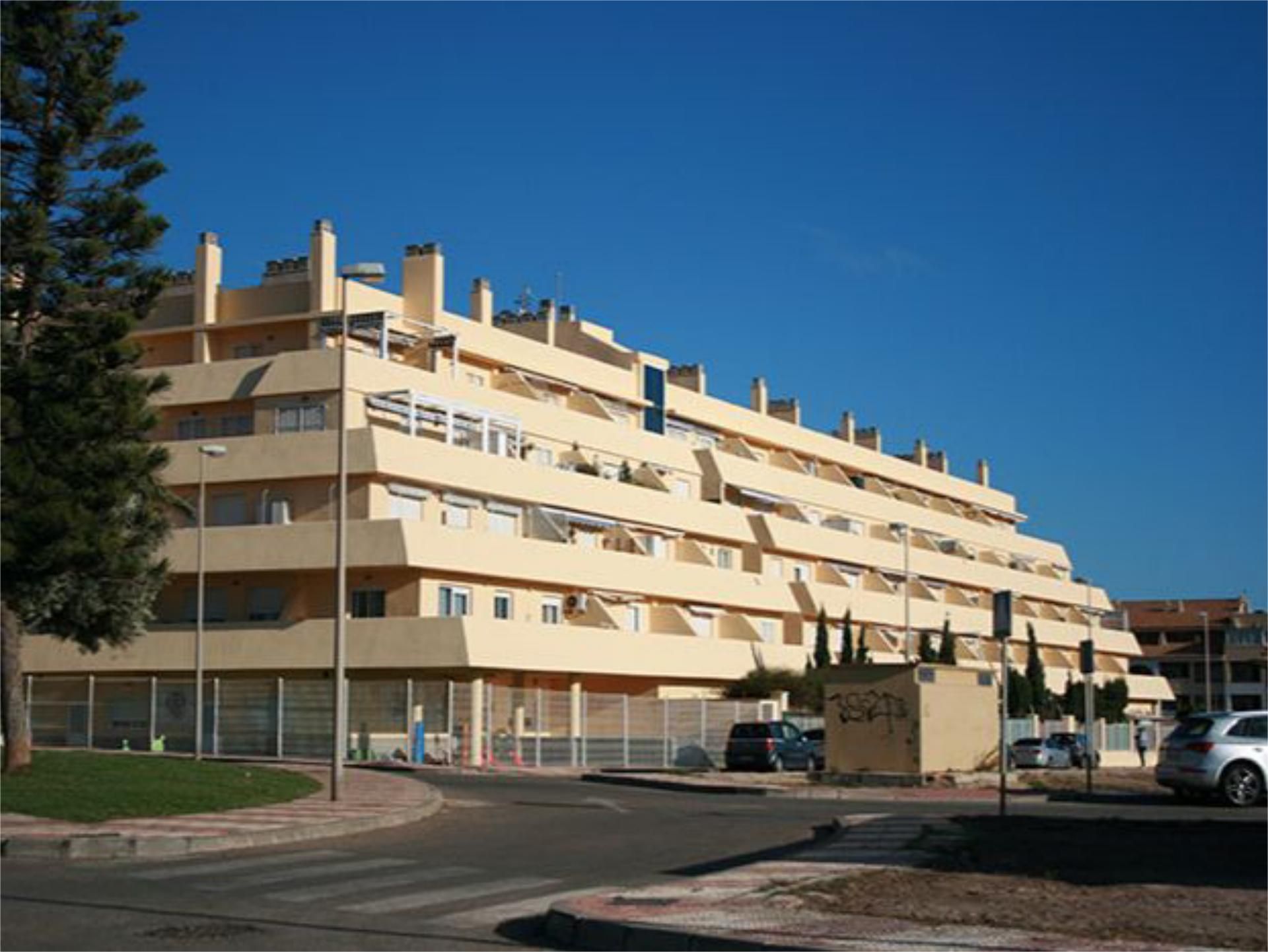 Vista exterior de Piso en venta en  Almería Capital con Aire acondicionado, Calefacción y Terraza
