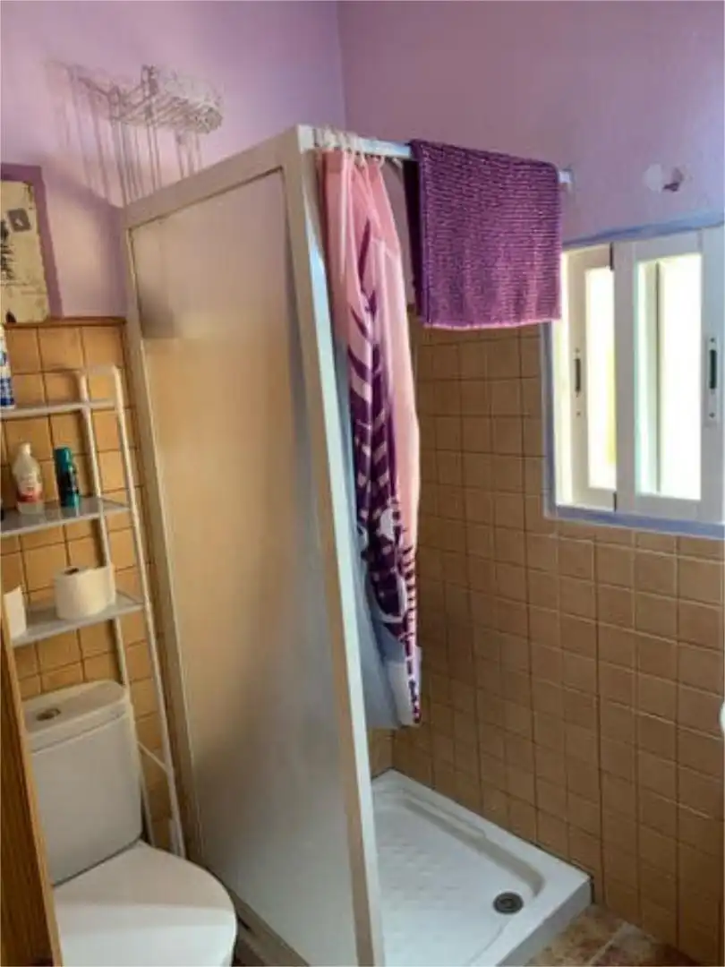 Casa o xalet de lloguer a Las Jaras Bany de Casa o xalet de lloguer en Córdoba amb Jardí privat, Traster i Moblat