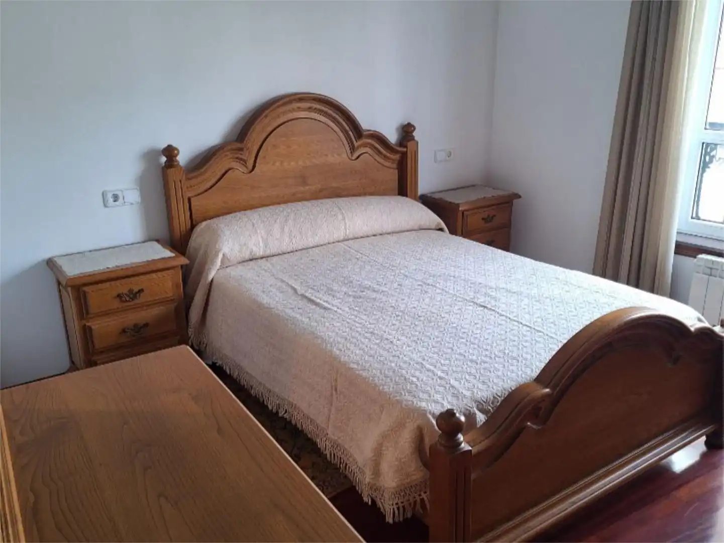 Pis en venda a Avenida Santa Icia, 79, Alto del Castaño Dormitori de Pis en venda en Narón amb Calefacció, Parquet i Terrassa