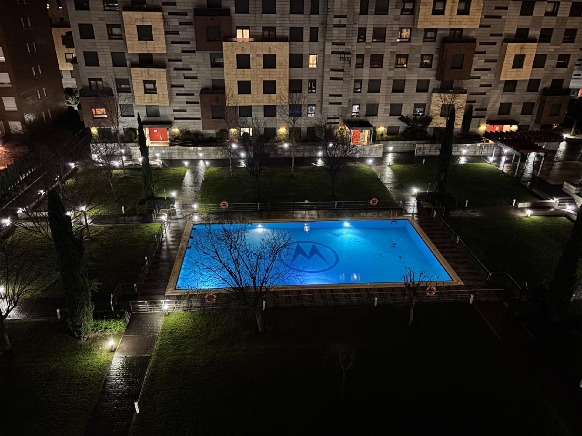 Swimming pool of Flat for sale in  Logroño  with Air Conditioner, Heating and Parquet flooring