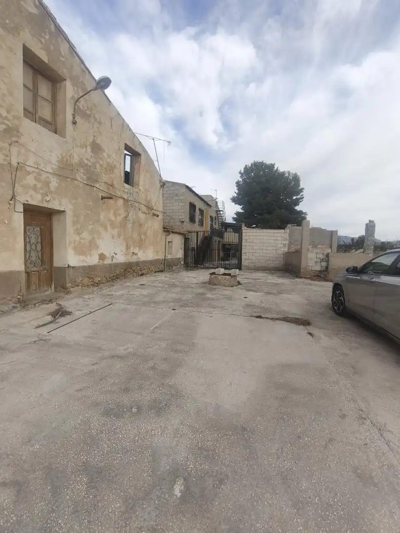 Casa o xalet en venda a Calle Margen, 87, Abanilla Casa o xalet en venda en Abanilla amb Terrassa, Piscina i Balcó