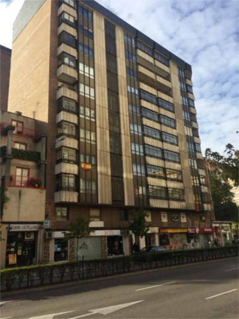 Vista exterior de Apartament de lloguer en Valladolid Capital amb Calefacció i Moblat