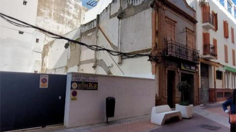 Foto 3 de Casa adosada en venta en Calle Isaac Peral, 22, Centro,  Huelva Capital