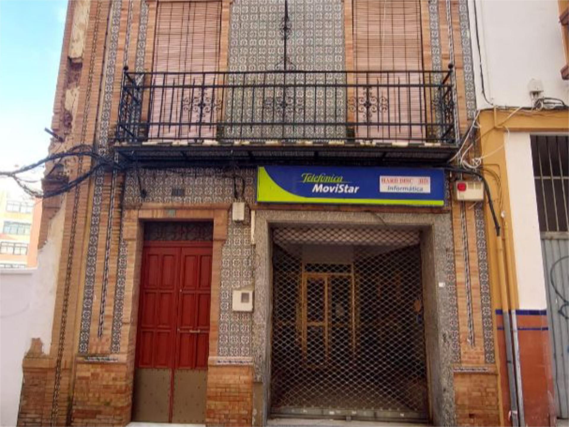 Vista exterior de Casa adosada en venta en  Huelva Capital con Aire acondicionado, Terraza y Balcón