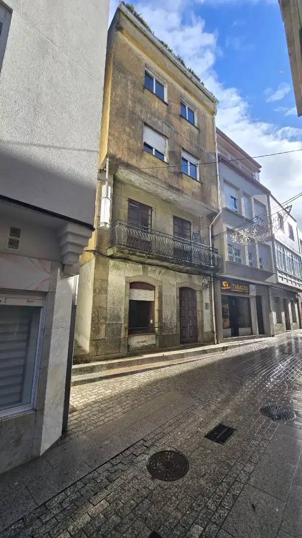 Einfamilien-Reihenhaus zum Verkauf in Rúa Rosalia de Castro, 27, Cee Außenansicht von Einfamilien-Reihenhaus zum Verkauf in Cee mit Balkon