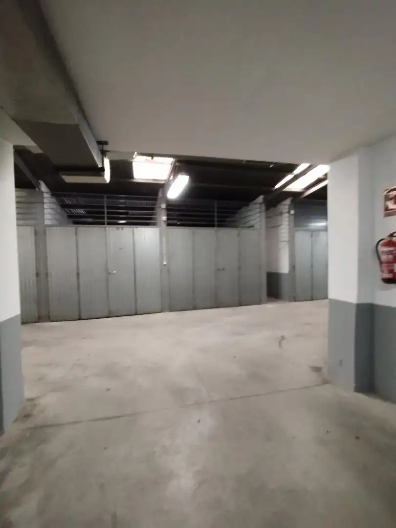 Garage zum Verkauf in Calle la Teja, 60, Martos Garage zum Verkauf in Martos