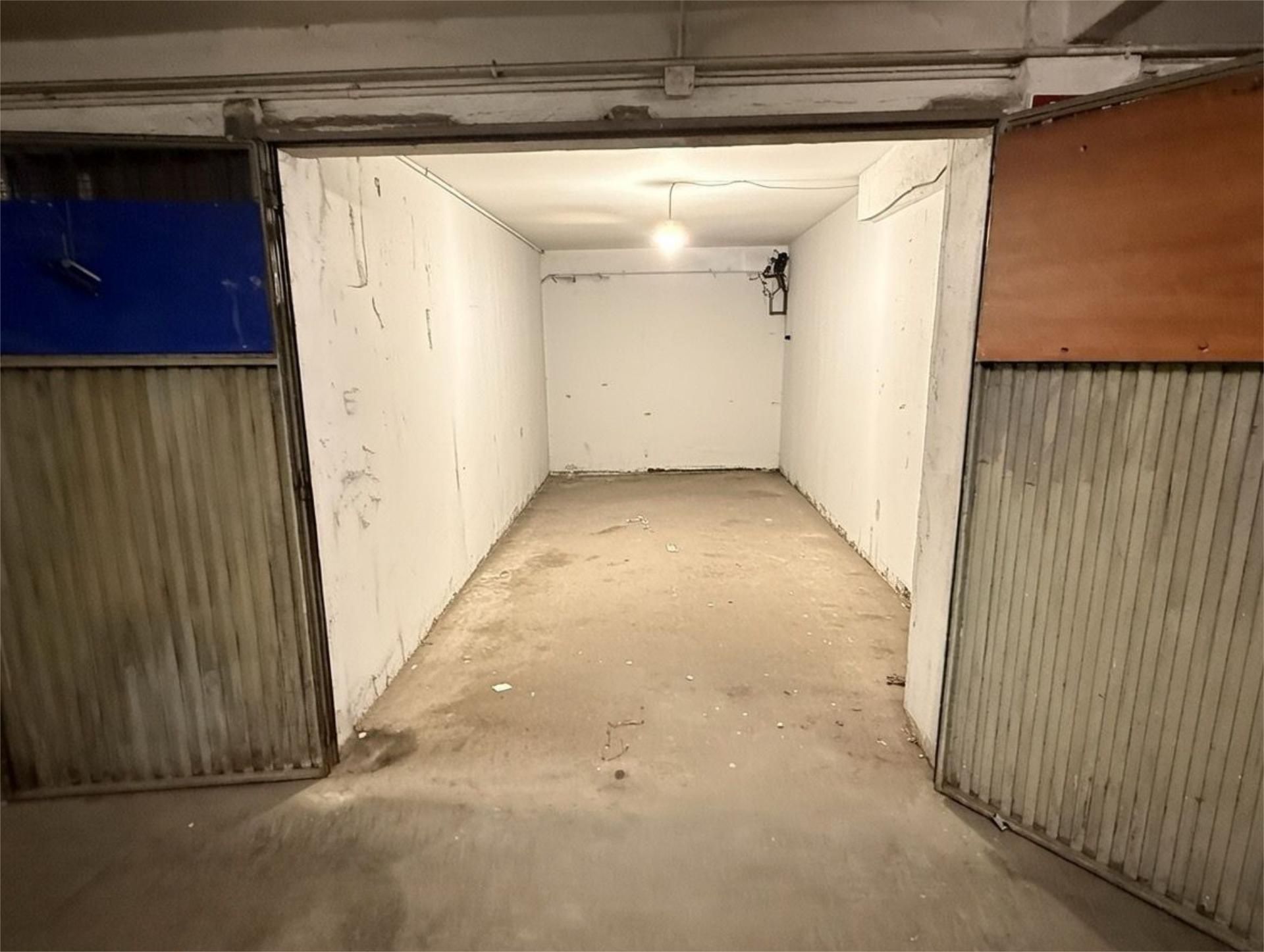 Garage for sale in  Toledo Capital