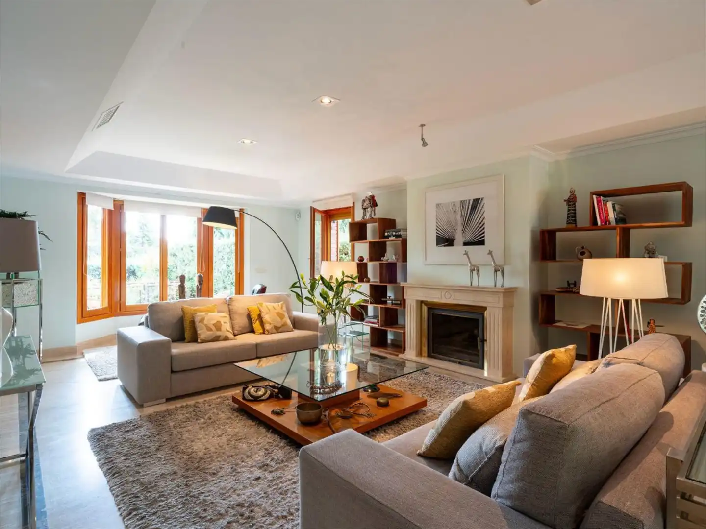 Wohnung zum Verkauf in El Cantizal Wohnzimmer von Wohnung zum Verkauf in Las Rozas de Madrid mit Klimaanlage, Heizung und Privatgarten