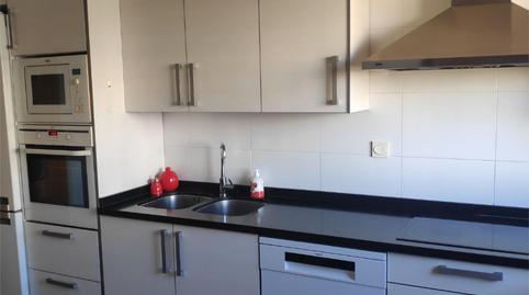 Foto 3 de Piso de alquiler en Calle Médico Francisco Pérez Company, 17, Los Molinos - Villa Blanca,  Almería Capital