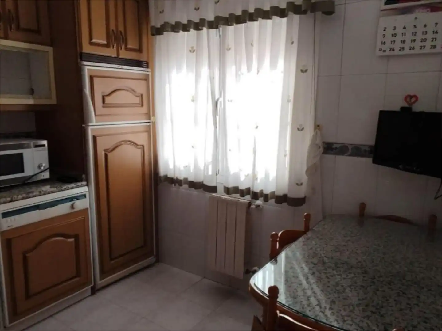 Casa o chalet en venta en Calle los Nardos, 25, Valderas - Los Castillos Cocina de Casa o chalet en venta en Alcorcón con Calefacción, Parquet y Terraza
