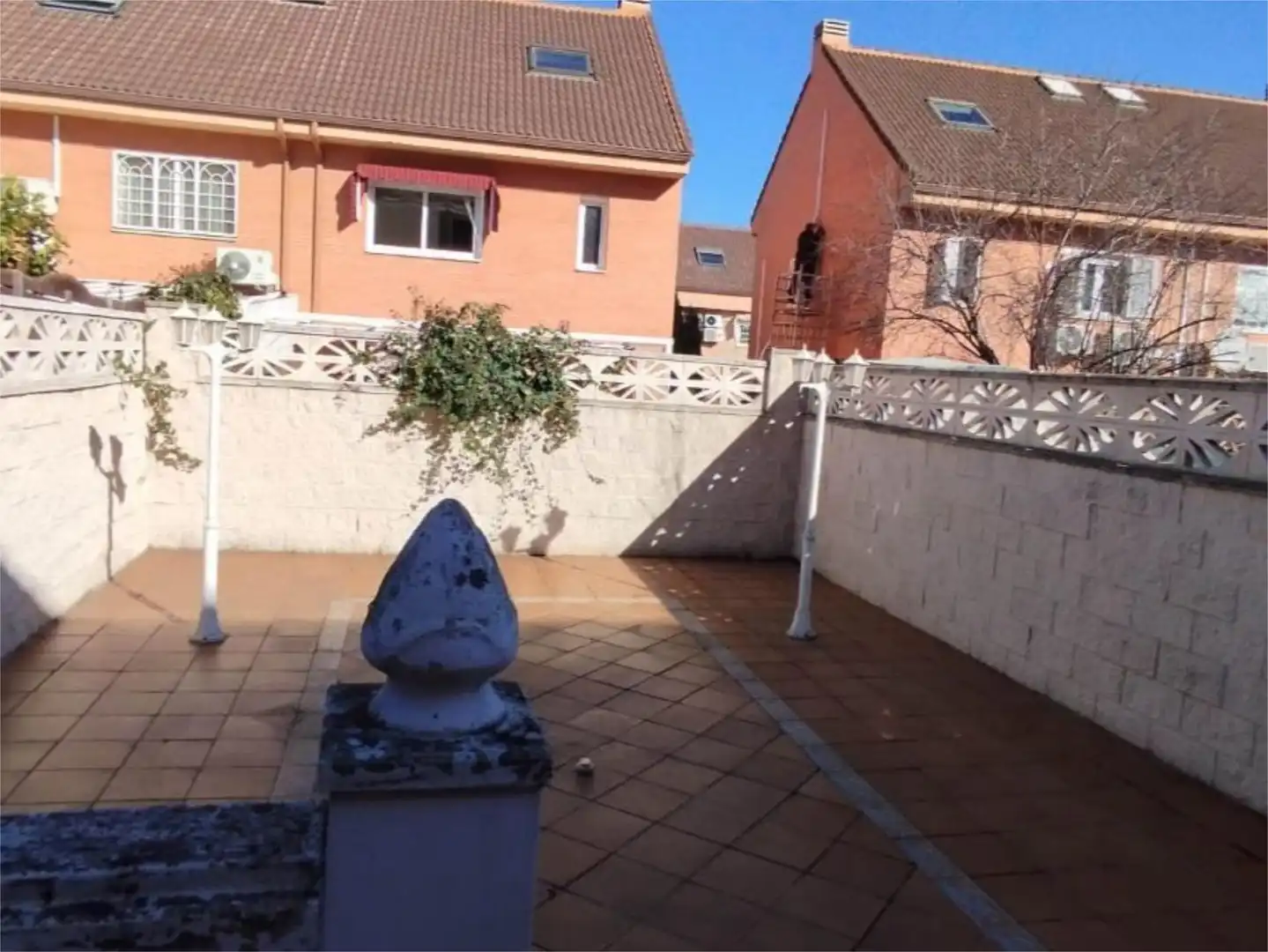 Casa o chalet en venta en Calle los Nardos, 25, Valderas - Los Castillos Jardín de Casa o chalet en venta en Alcorcón con Calefacción, Parquet y Terraza
