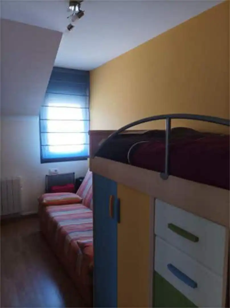 Habitación de Apartamento en venta en Tapia de Casariego con Calefacción, Terraza y Trastero