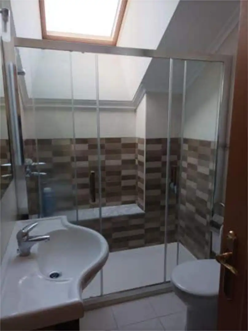 Baño de Apartamento en venta en Tapia de Casariego con Calefacción, Terraza y Trastero