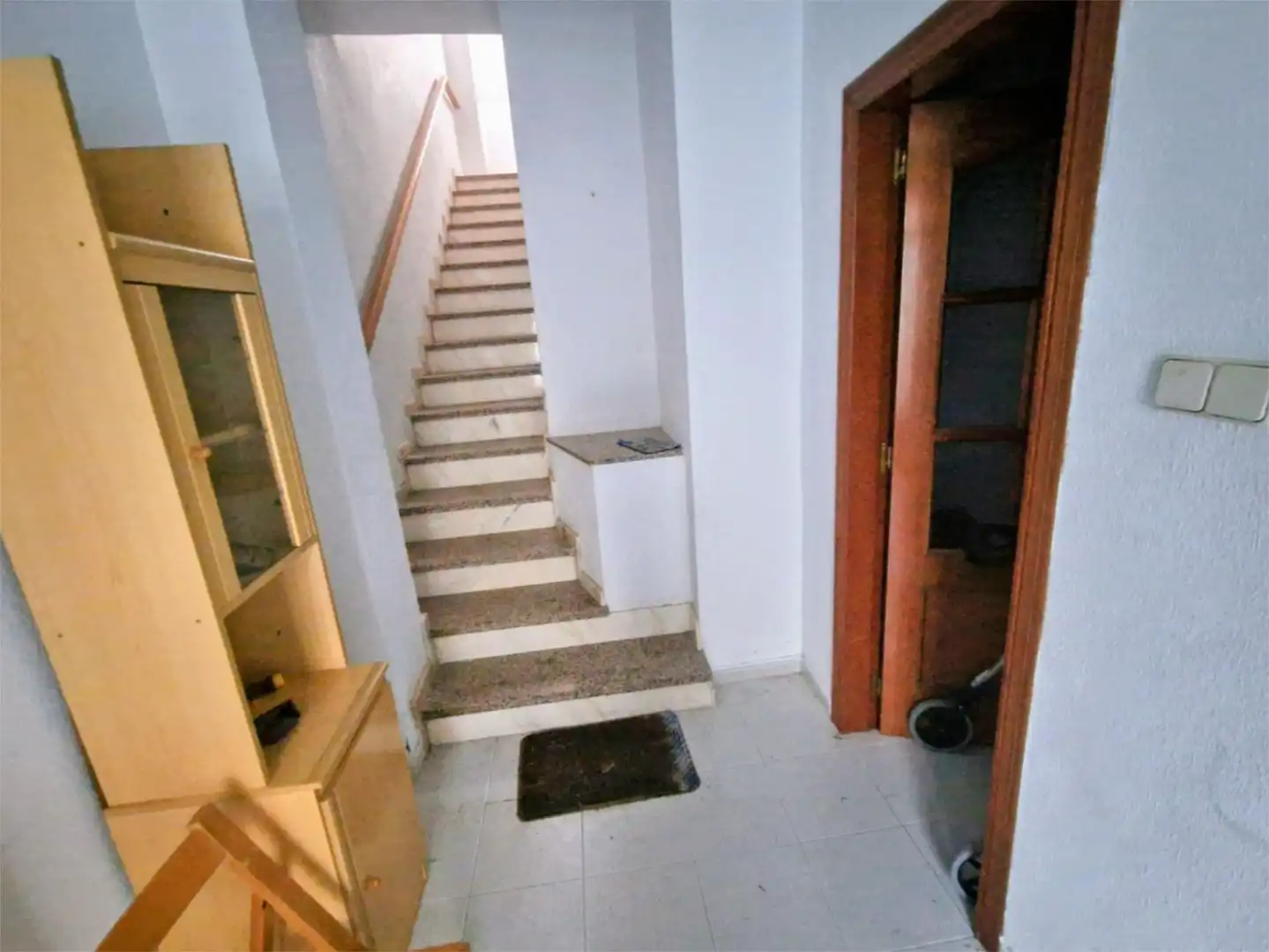 Casa adosada en venta en Ibi Casa adosada en venta en Ibi con Terraza, Trastero y Balcón
