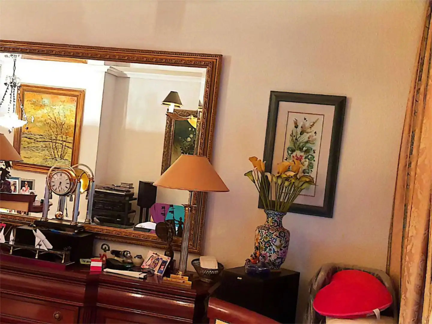 Piso en venta en Avenida de las Ciencias, 33, Colores - Entreparques Sala de estar de Piso en venta en Sevilla con Jardín privado, Terraza y Piscina