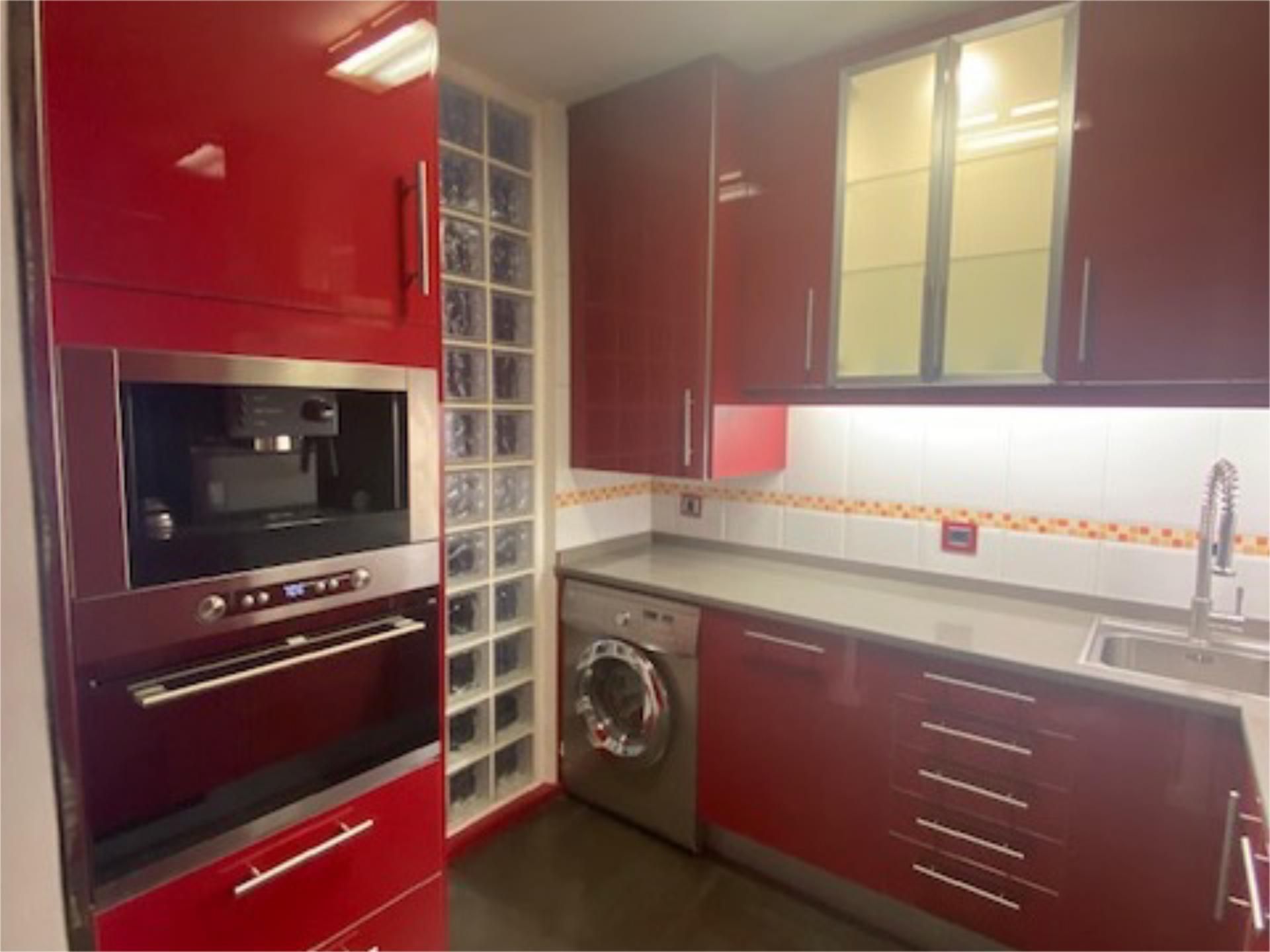 Piso de alquiler en Plaza Europa, 21, Veredillas