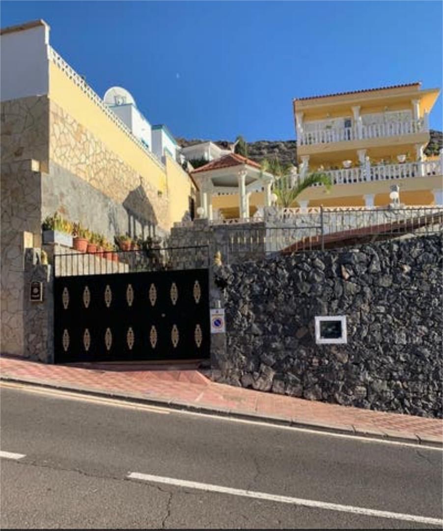 Single-family semi-detached for sale in Torviscas Centro y Alto