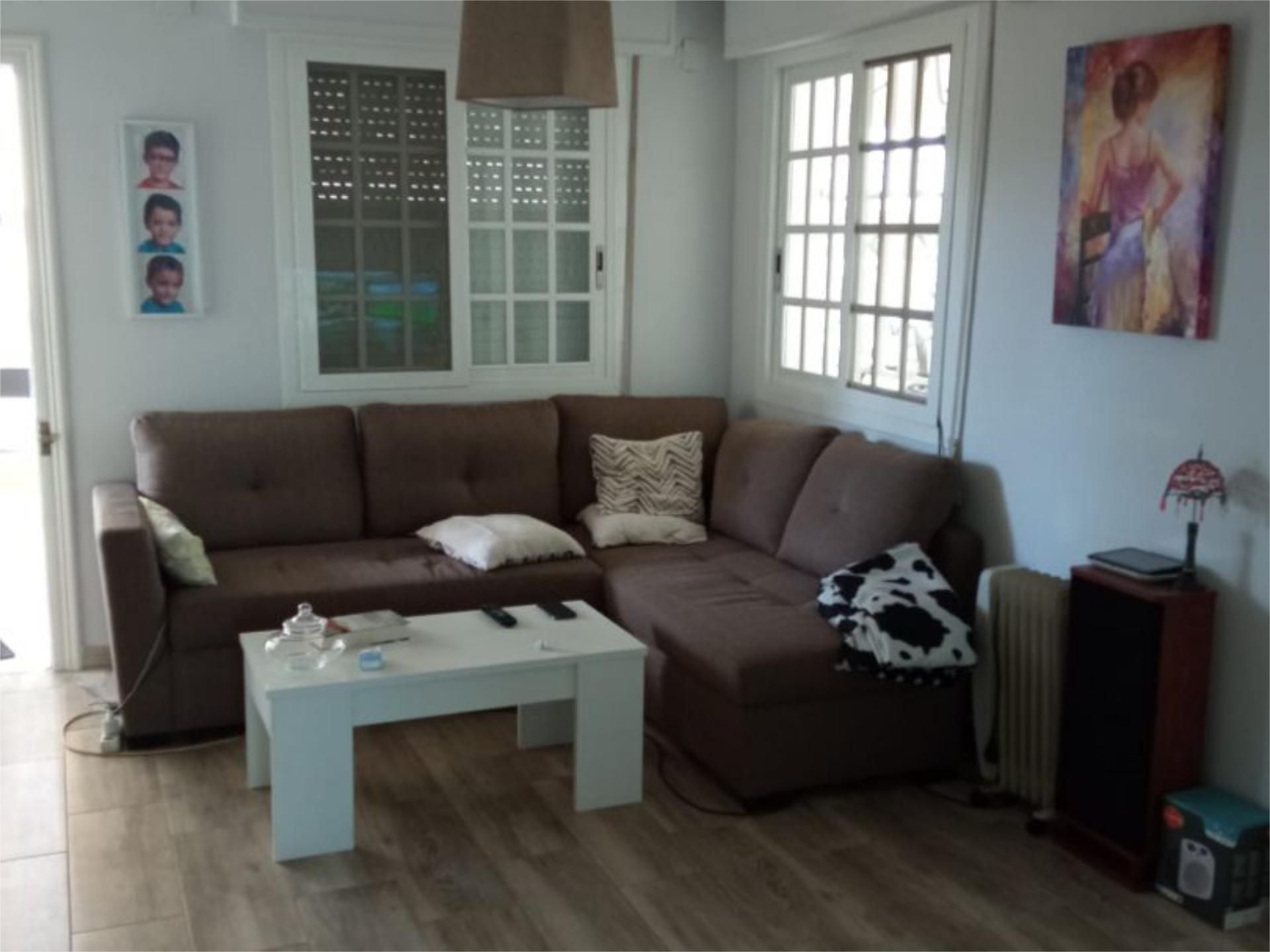 House or chalet for sale in Vía Cd Casaña, 8a, Ciutat del Transport - La Salera Living room of House or chalet for sale in Castellón de la Plana / Castelló de la Plana with Air Conditioner, Terrace and Swimming Pool