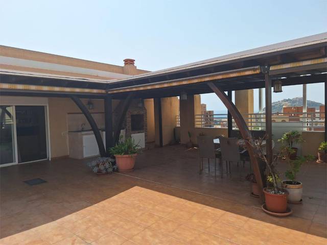 Piso en Venta en Calle Foguerer José Angel Guirao, 5 en Garbinet - Parque de las Avenidas