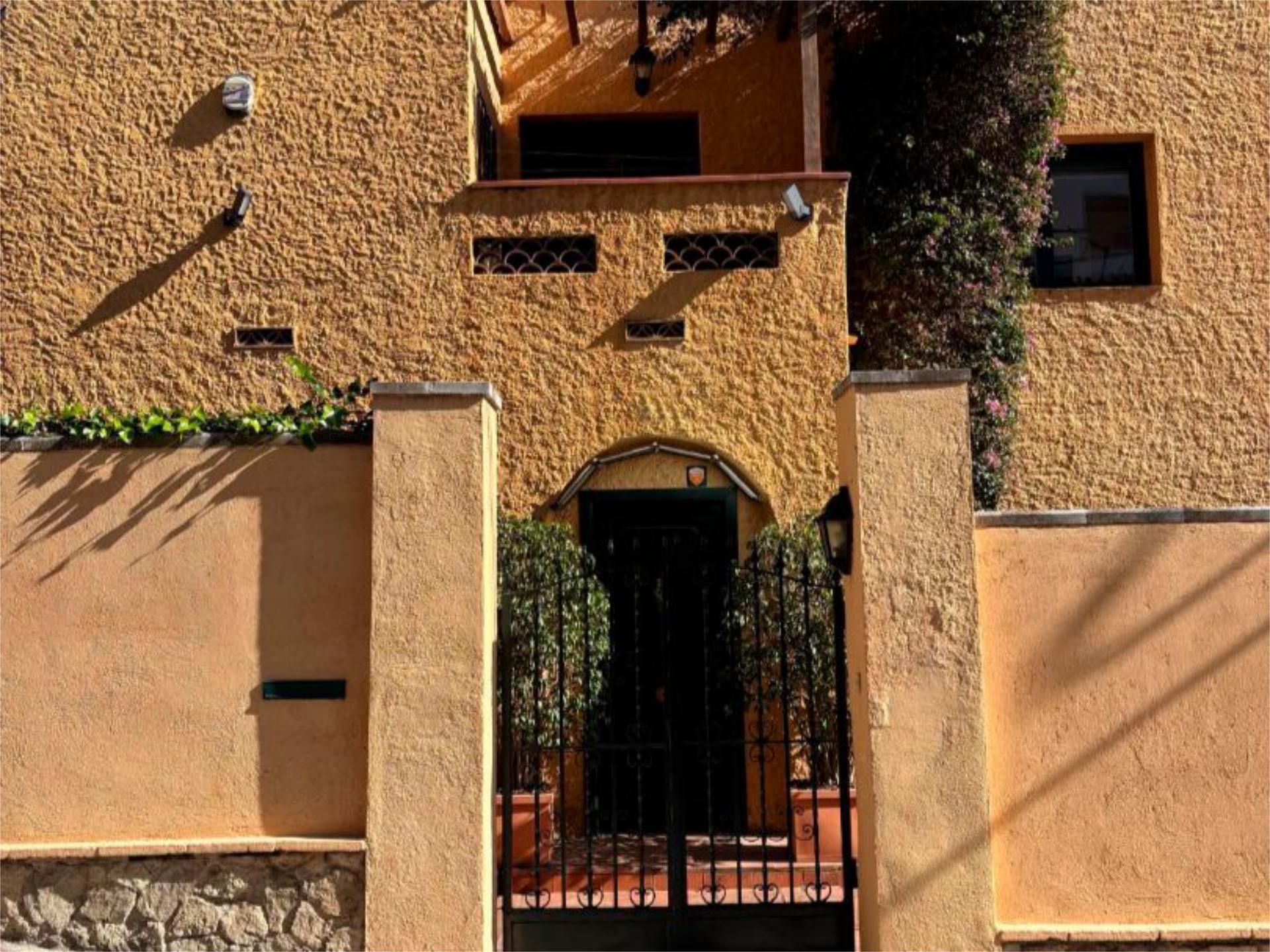 Vista exterior de Casa o xalet en venda en  Barcelona Capital amb Aire condicionat, Calefacció i Jardí privat