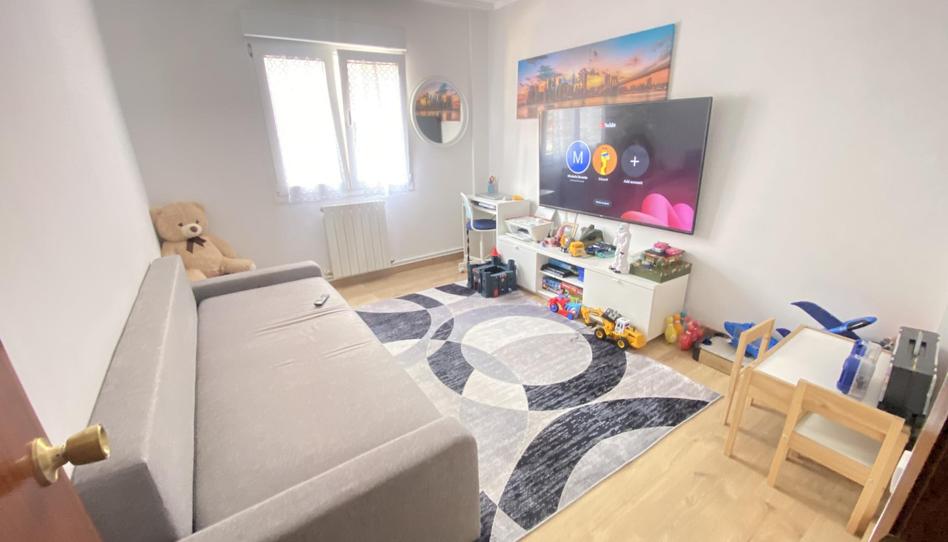 Piso en venta en Calle Juan Alvargonzález, 20, Llano, Gijón - imagen 1 Foto 1 de Piso en venta en Calle Juan Alvargonzález, 20, Llano, Gijón